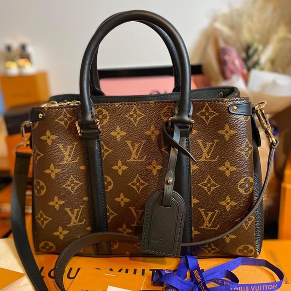 Louis Vuitton Soufflot BB in Black Monogram - Picture 3 of 14